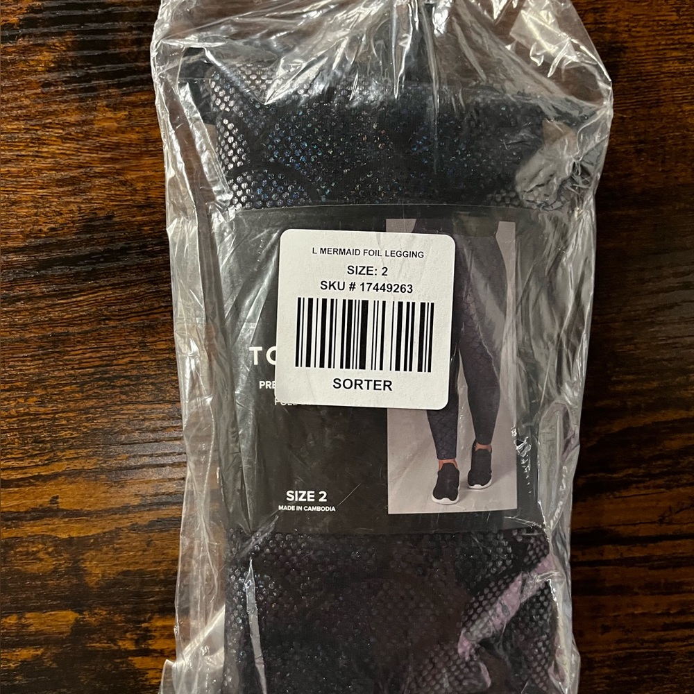 Torrid Foil Leggings Size 2 (18/20W)